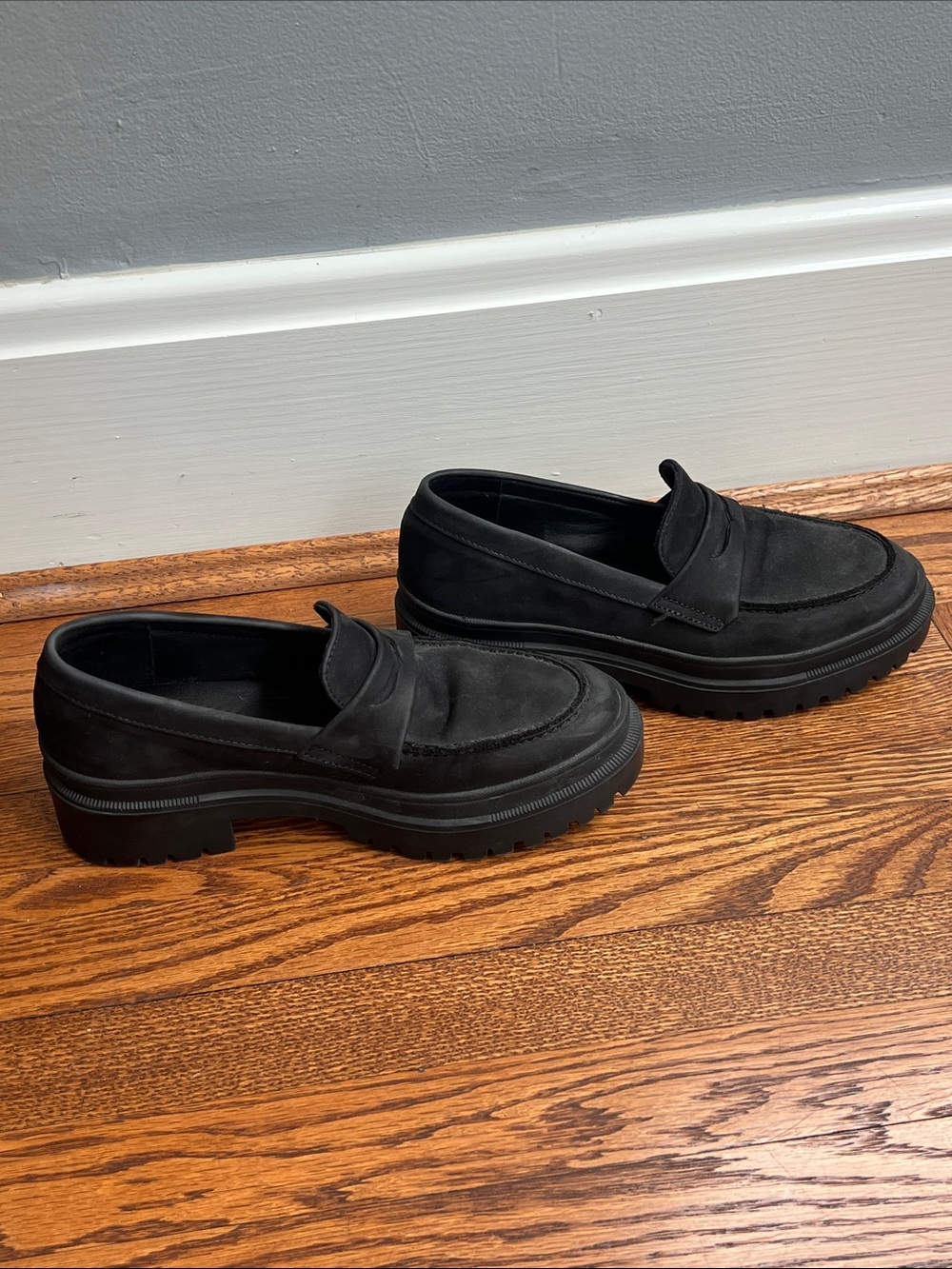 Patina Women’s Black Suede Lug-Sole Loafers - Picture 6 of 7